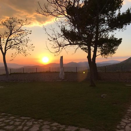 Monastero Di Sant'Erasmo Hotel Veroli Kültér fotó