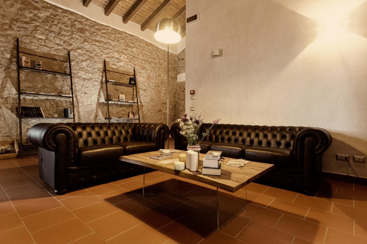 Monastero Di Sant'Erasmo Hotel Veroli Kültér fotó